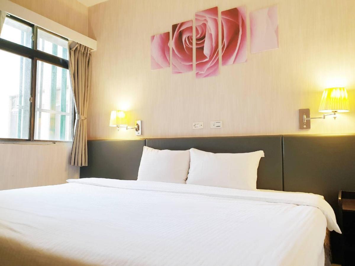 Walker Hotel - Sanchong Taipei Extérieur photo