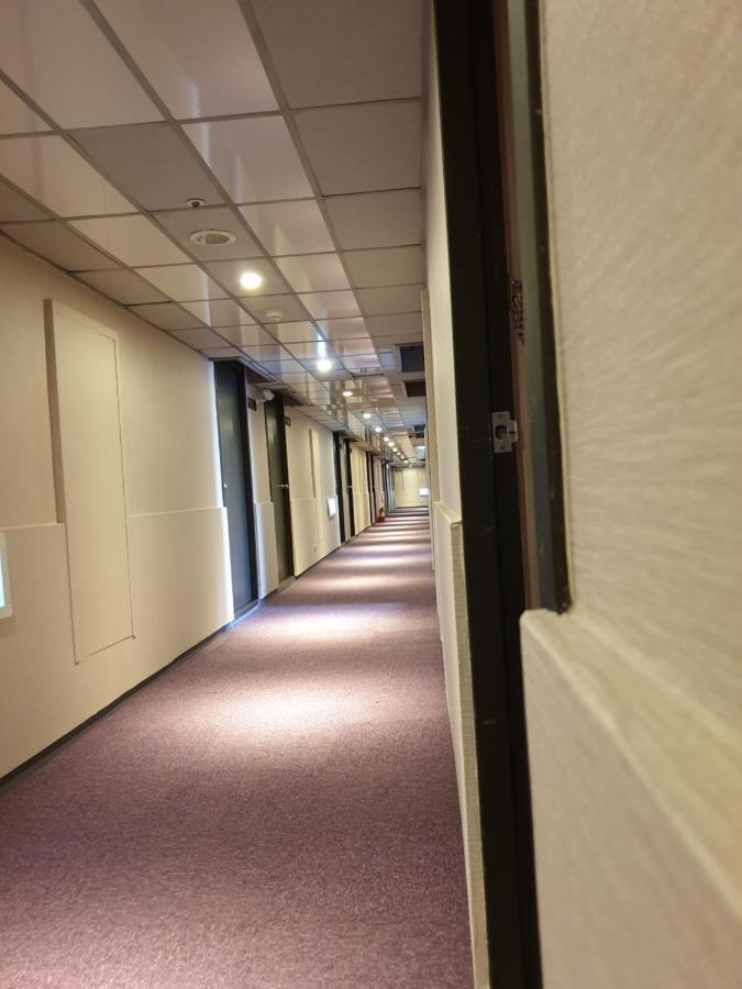 Walker Hotel - Sanchong Taipei Extérieur photo